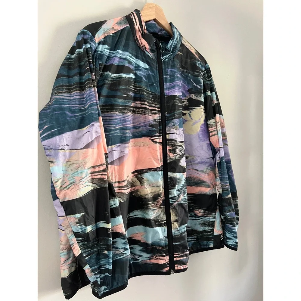 Torrid Womens Plus 0 Happy Camper Polyester Woven Lightweight Active Jacket - Picture 3 of 15